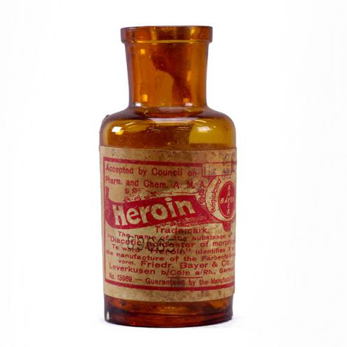 heroin-bottle-collection_1518_canvas